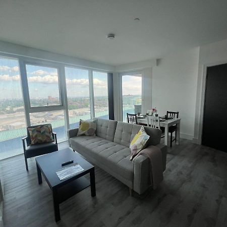One West Point , Icon Tower Διαμέρισμα Λονδίνο Εξωτερικό φωτογραφία