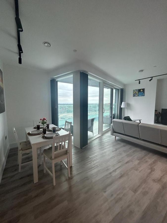 One West Point , Icon Tower Διαμέρισμα Λονδίνο Εξωτερικό φωτογραφία