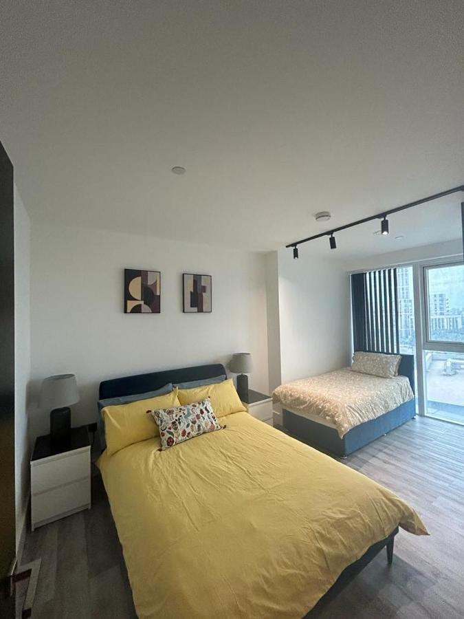 One West Point , Icon Tower Διαμέρισμα Λονδίνο Εξωτερικό φωτογραφία